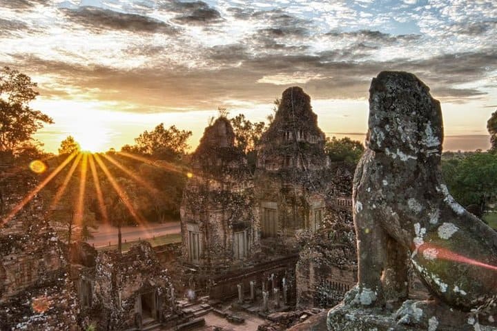 Angkor Wat at Sunset: A Sacred Experience in Cambodia 20
