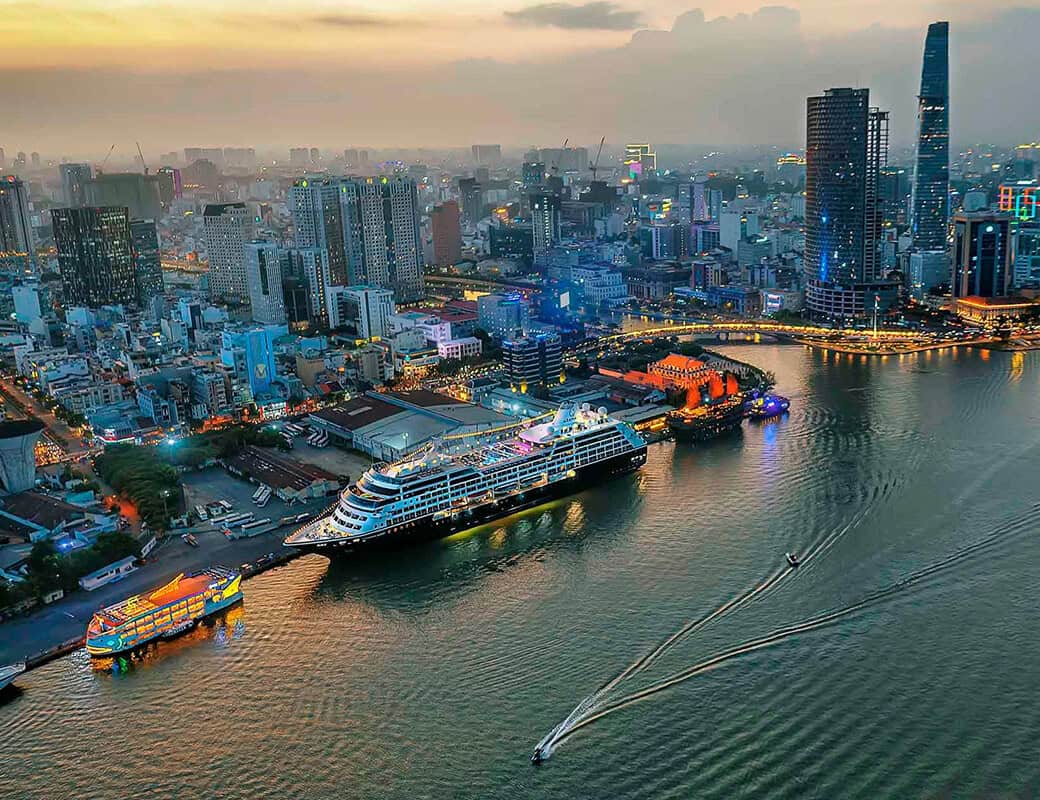 Saigon’s Wartime Secrets: From CIA Rooftops to Pho Hideouts 2
