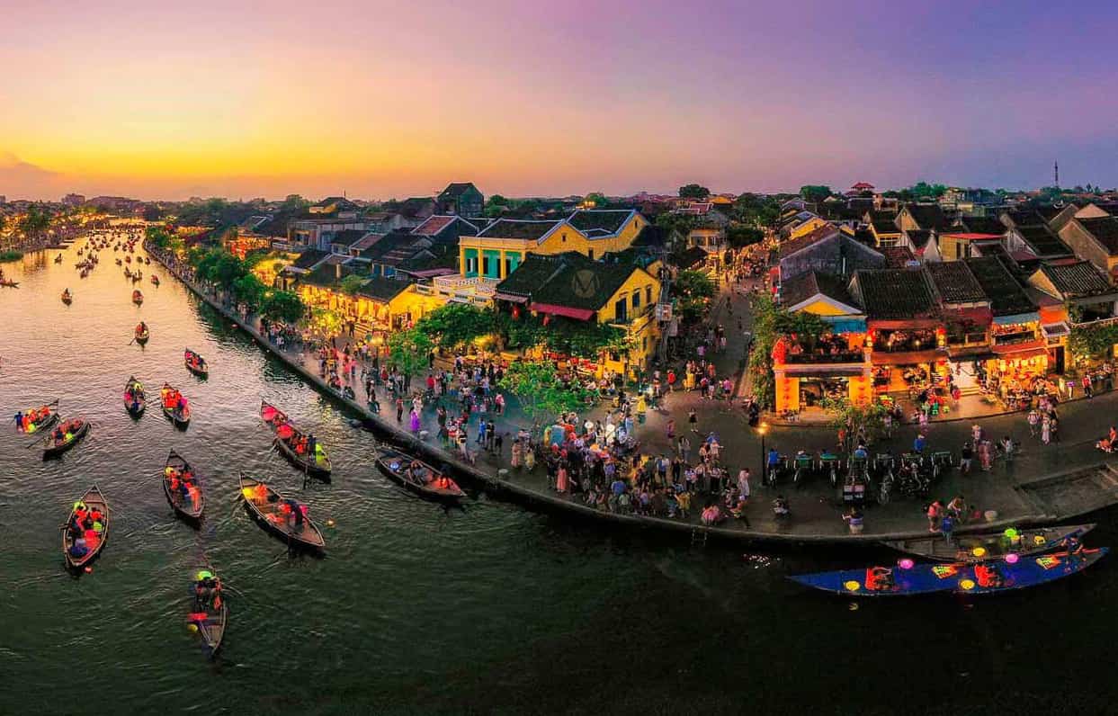 Top UNESCO Sites to Visit in Southeast Asia 1 Hoi An Ancient Town - Viet Nam - Top UNESCO Sites to Visit in Southeast Asia